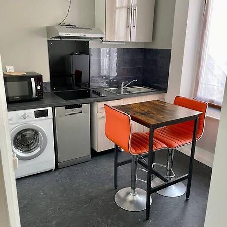 Charleville-Mézières Appartement Idealement Situe מראה חיצוני תמונה